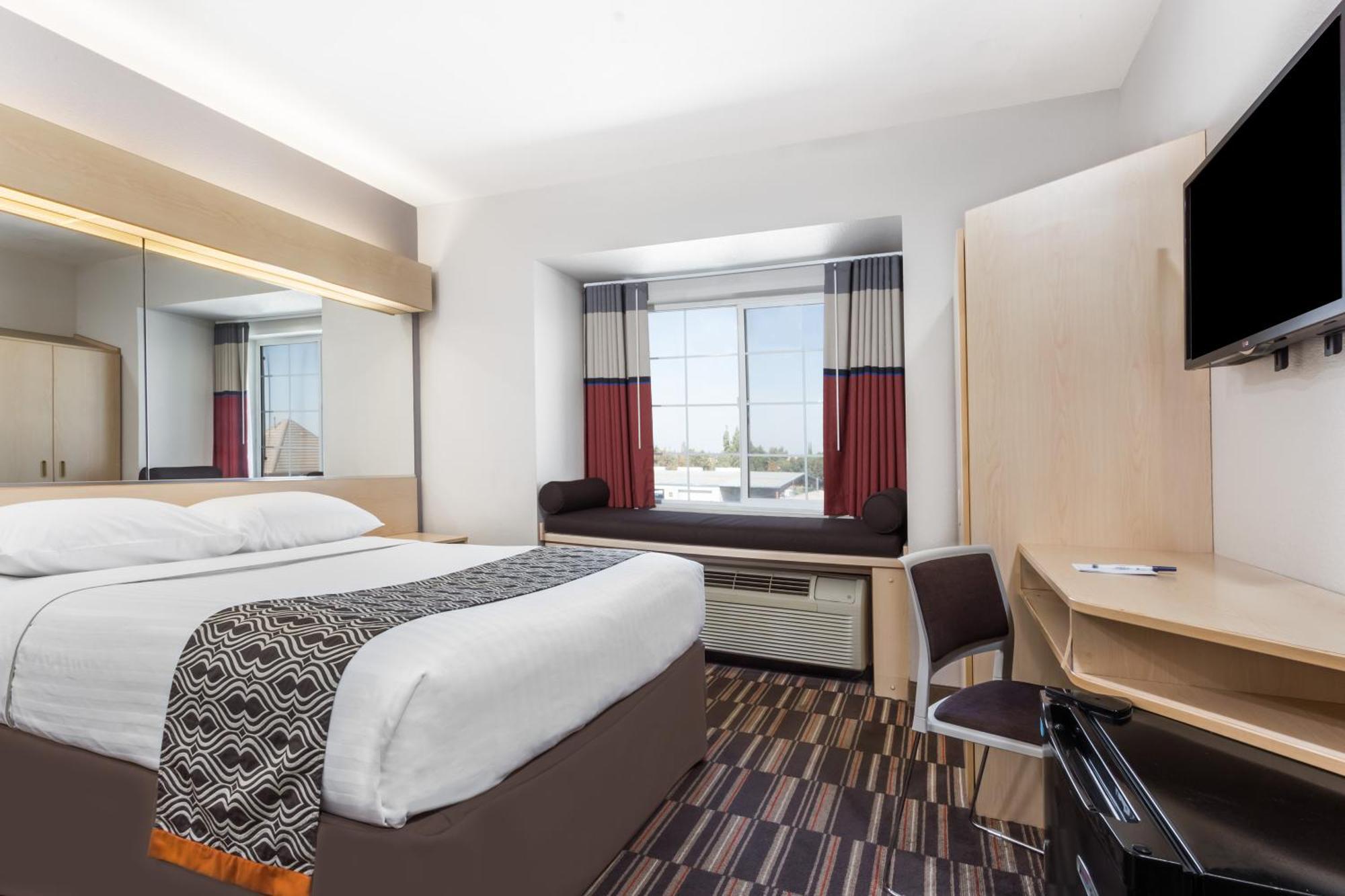 Ceres Microtel Inn & Suites Modesto מראה חיצוני תמונה